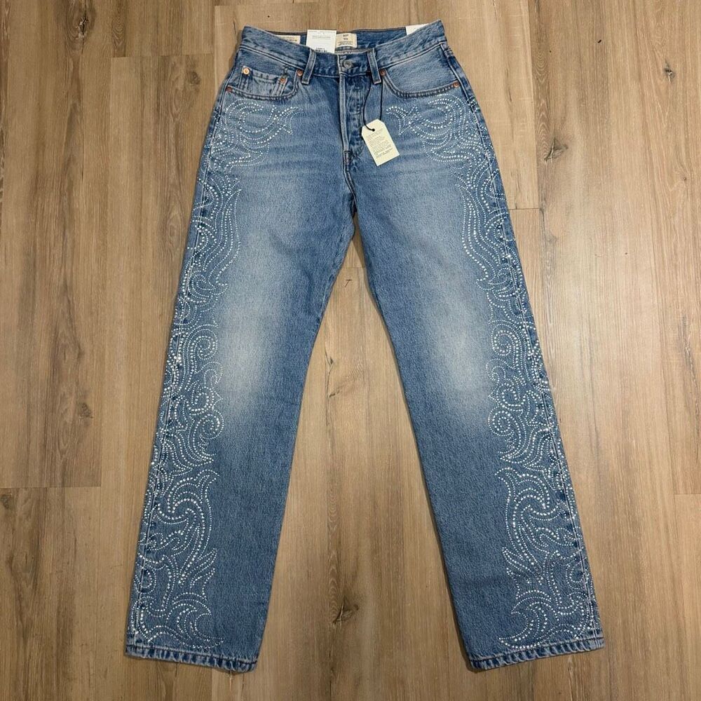 New Levi’s 501 x Beyoncé 90s Style Blue Jeans Mid Rise Denim Sz 26x32 Rodeo Chic